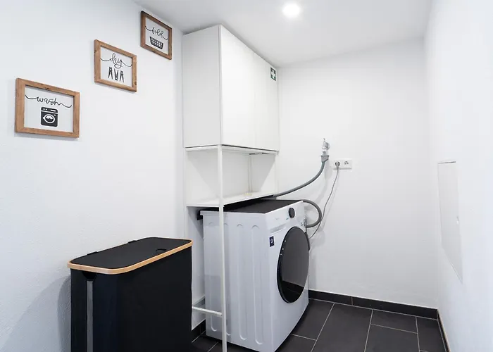 Sunny Daire Schmallenberg